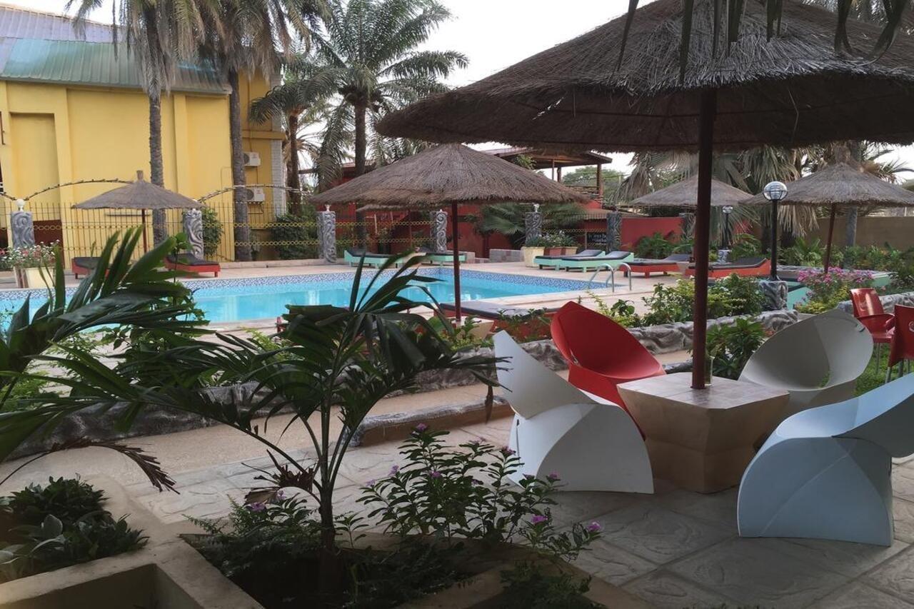 Calabash Apartment-Hotel Kotu Zewnętrze zdjęcie